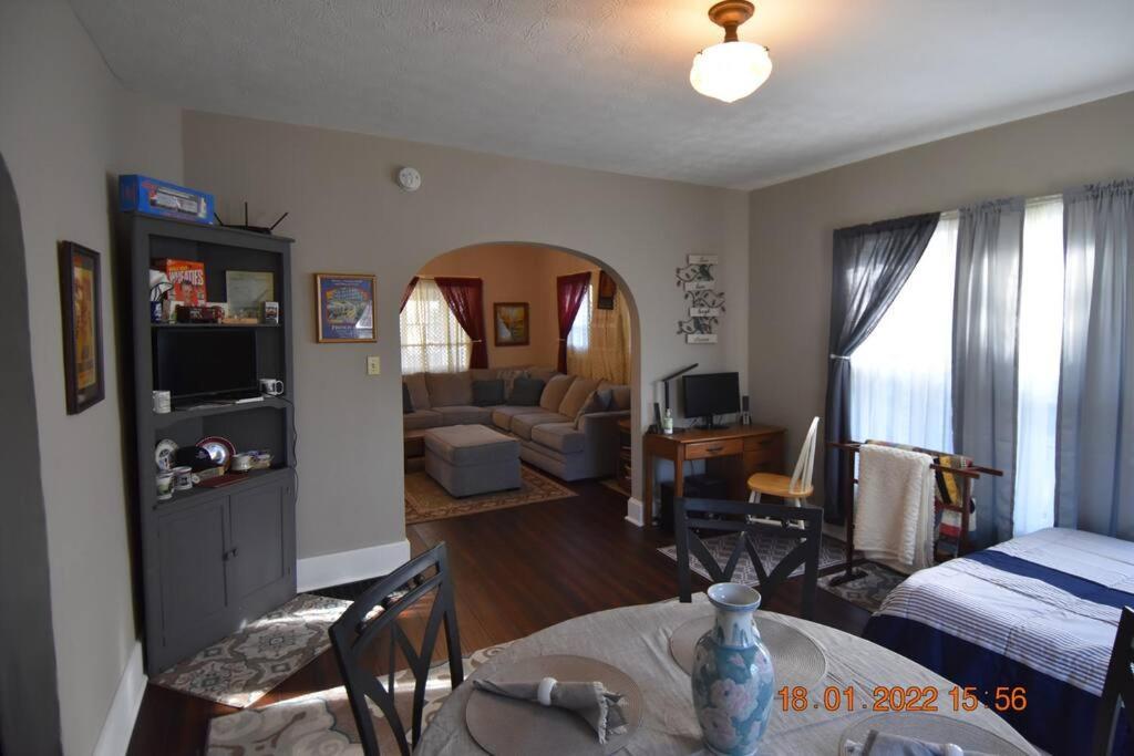 Bungalow In Bloom French Lick Esterno foto